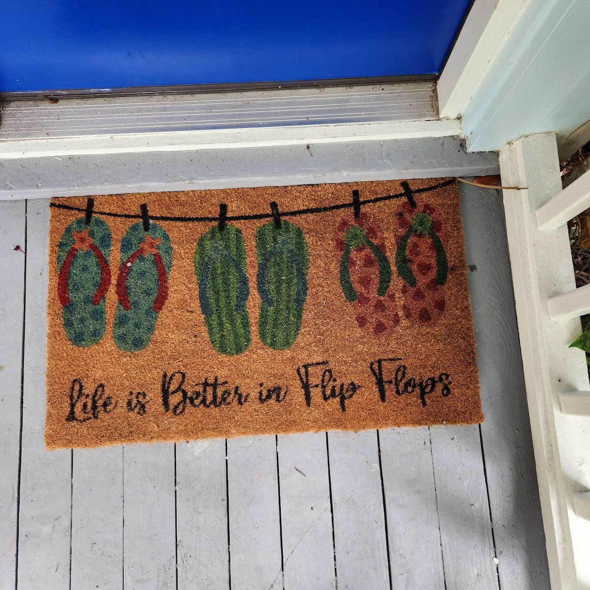 Photo 27 of Lofty Treetop Apt. 2bd/1.5ba pet friendly. Close to everything.