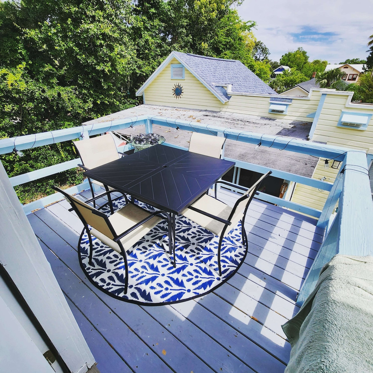 Photo 24 of Lofty Treetop Apt. 2bd/1.5ba pet friendly. Close to everything.