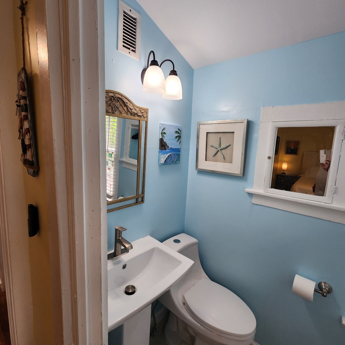 Photo 9 of Lofty Treetop Apt. 2bd/1.5ba pet friendly. Close to everything.