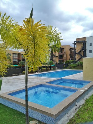Outdoor pool, a heated pool