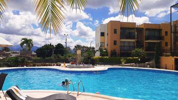 Außenpool, beheizter Pool