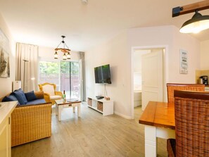 TV - Apartment Neptun by Interhome (Koserow)