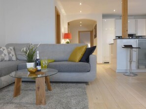 TV - Panoramapark Soleil Haus D Apt 3 by Interhome (Wengen)