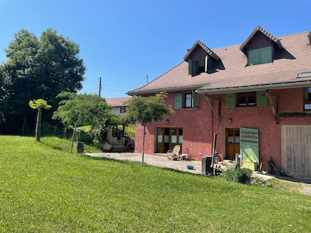 Exterior. Très Proche du lac
