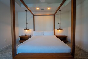 9 bedrooms, in-room safe, iron/ironing board, travel cot