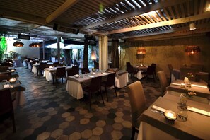 Restaurant - H5063 (Buenos Aires)