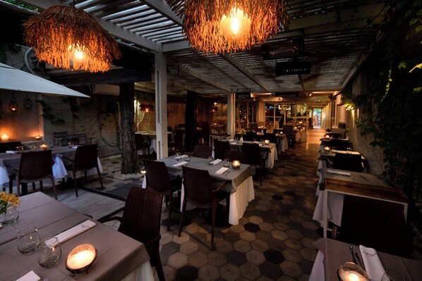 Restaurant - H5063 (Buenos Aires)