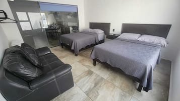 Suíte família | Roupas de cama premium, edredons de pluma, camas Select Comfort