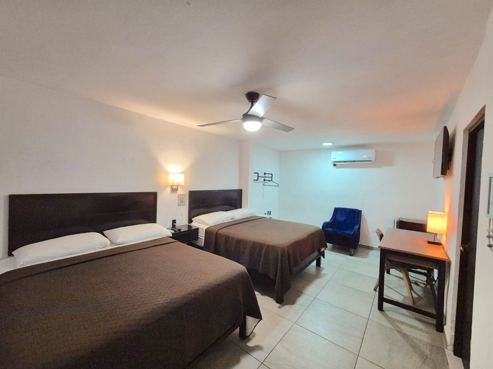 Premium bedding, down duvets, Select Comfort beds