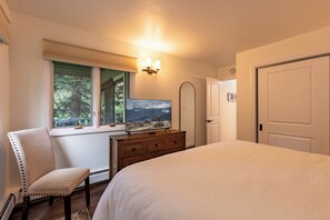 2 chambres, fer et planche Ă repasser, Wi-Fi gratuit, draps fournis