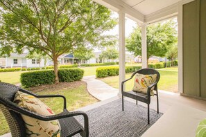 Terrace/patio - Chic Thomasville Home: Walk to Downtown! (Thomasville)