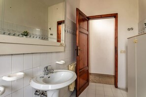 Tina y secadora de cabello