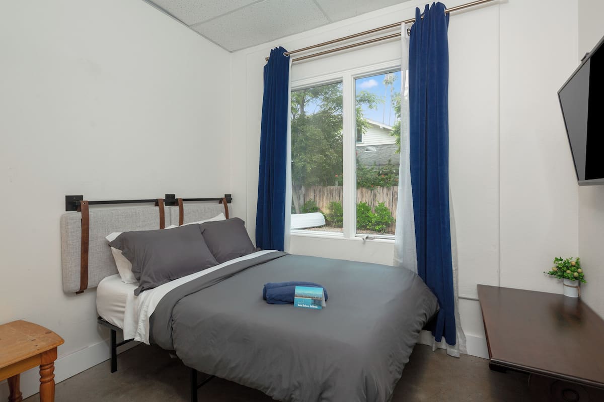 Basic Double Room | Free WiFi