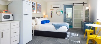 Little Mod Hotel at the University
