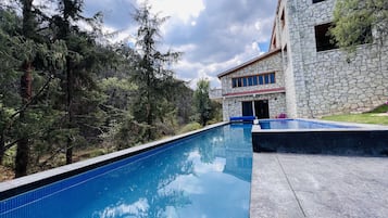 Outdoor pool, pool umbrellas