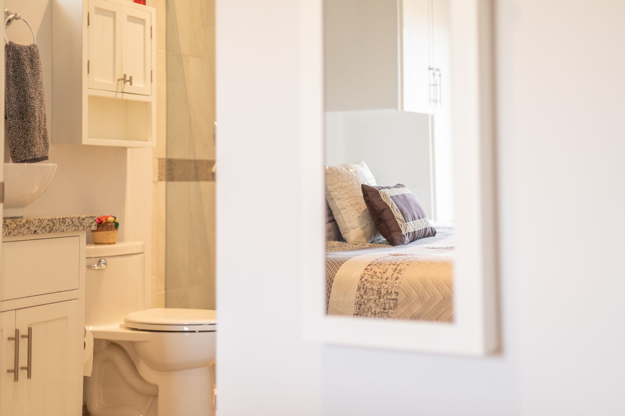 2 dormitorios, escritorio, cuna de viaje y wifi