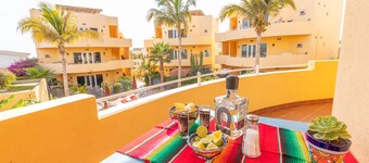 Elegant and beautiful 2nd floor condo, just 300 steps from Cerritos Beach