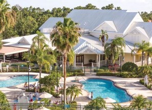 Outdoor pool - Kingstown Reef, 1Bedroom Presidential, Orlando FL (Orlando)