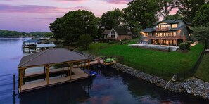 House, Multiple Beds (Elysian Shores w/Heated Pool & Option) | Exterior
