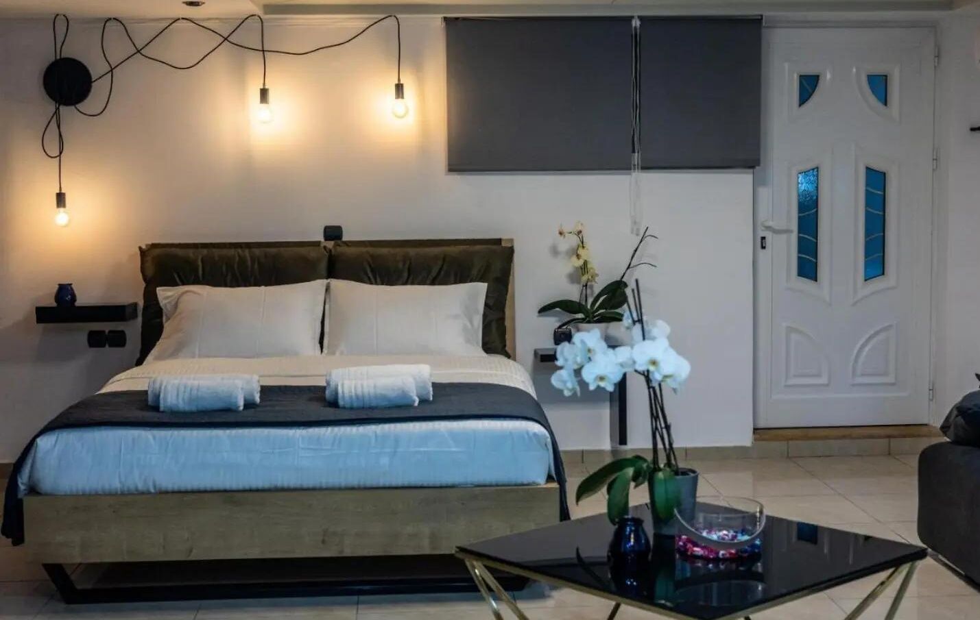 1 bedroom, in-room safe, iron/ironing board, free WiFi