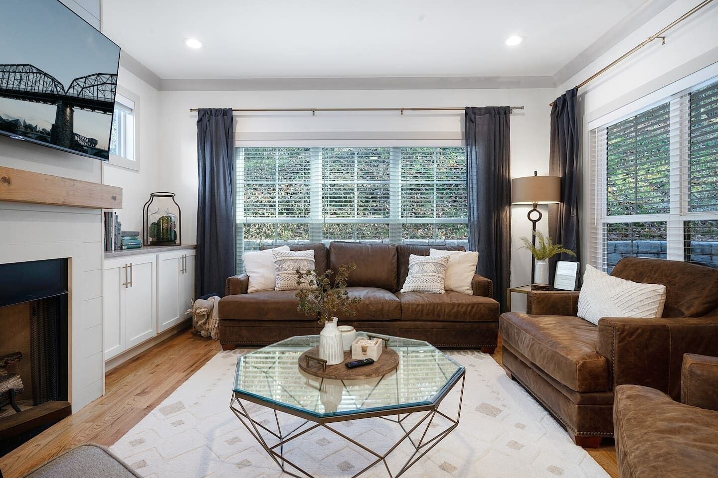 Northshore Coolidge Retreat - Spacious New Build!