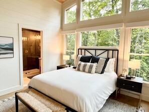 4 Schlafzimmer, Schreibtisch, Bügeleisen/Bügelbrett, Reisekinderbett