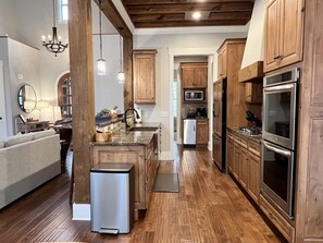 Fridge, microwave, oven, stovetop - Hidden Gem Lakeside Retreat w/Private Dock & Slip (Spring City)