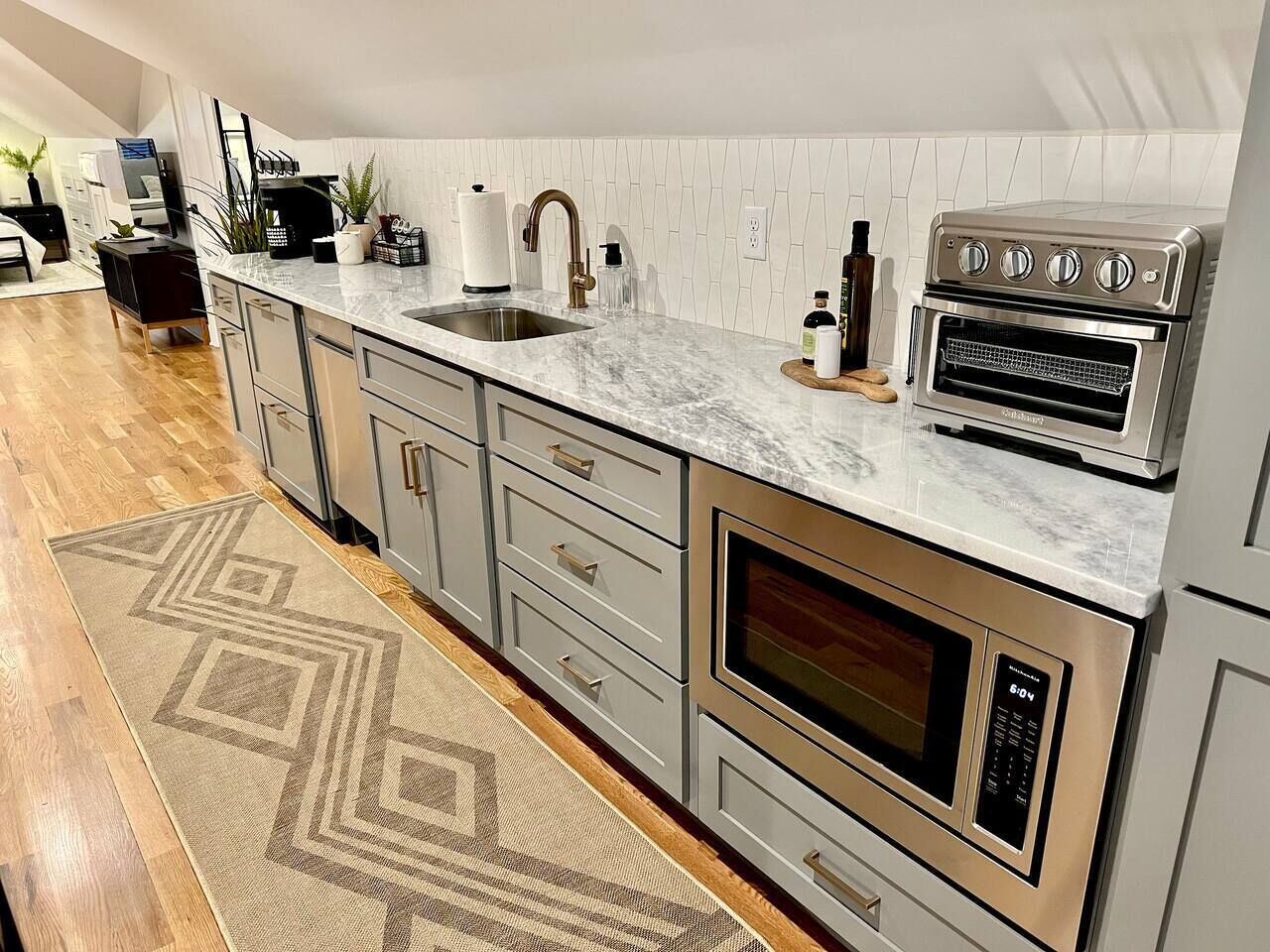 微波炉、炉灶、洗碗机、茶具/咖啡用具