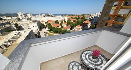 Luxury apartment Nella with sea view