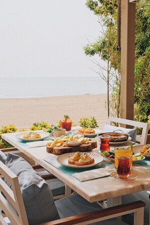 Desayuno a la carta incluido todos los días