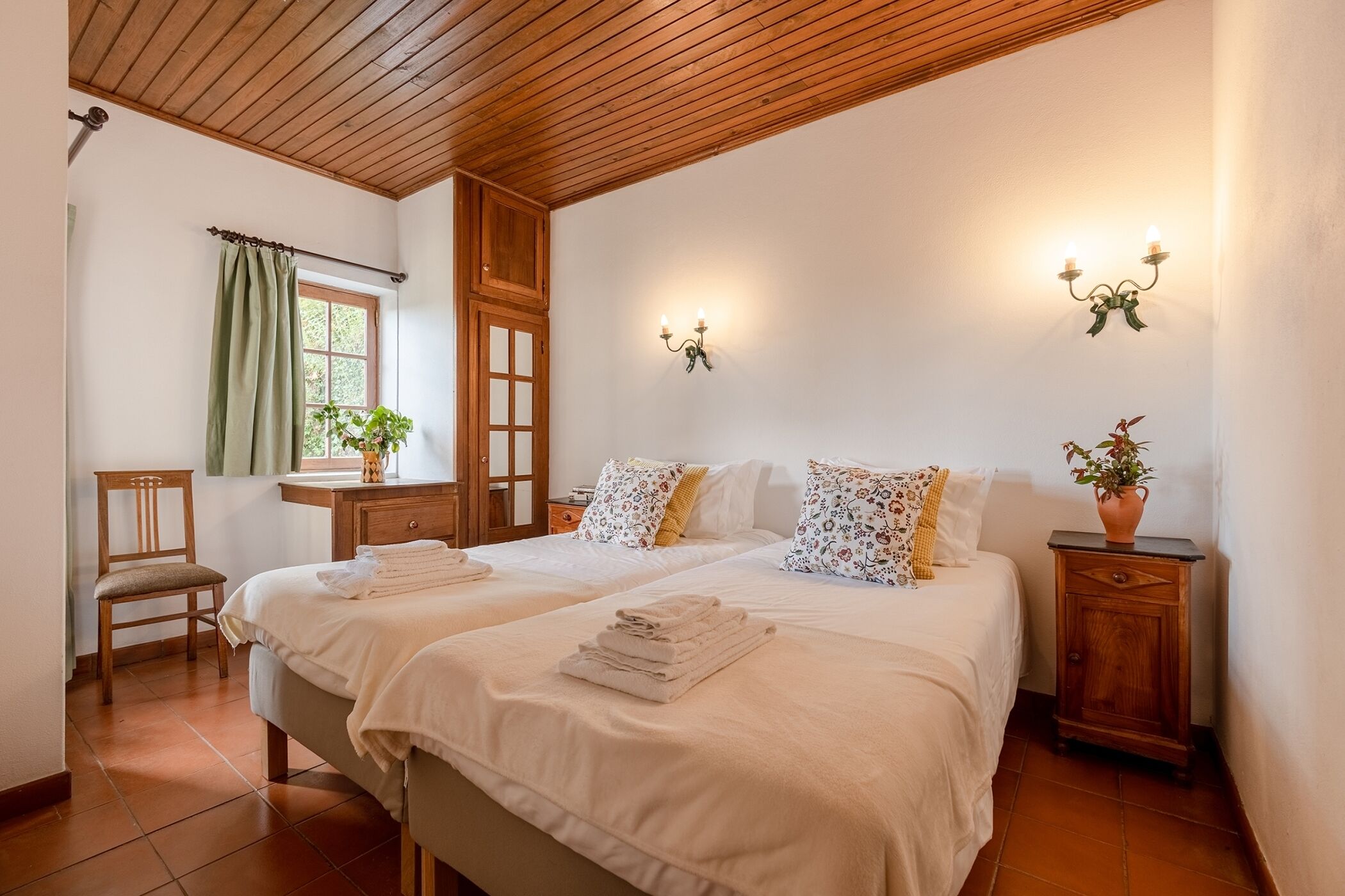 2 Schlafzimmer, Bügeleisen/Bügelbrett, Internetzugang, Bettwäsche