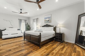 Huis, meerdere bedden, hot tub, uitzicht op tuin | 3 slaapkamers, individueel gedecoreerd, individueel gemeubileerd