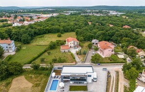 Exterior - Gorgeous home in Labin (Labin)