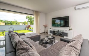 Fernseher