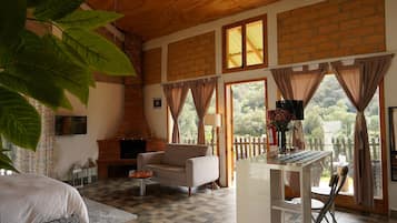 1 habitación, ropa de cama hipoalergénica y decoración personalizada