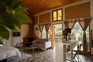 1 habitación, ropa de cama hipoalergénica y decoración personalizada 