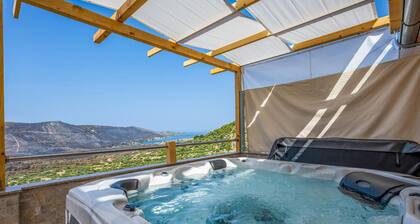 Awesome home in Grebastica with WiFi