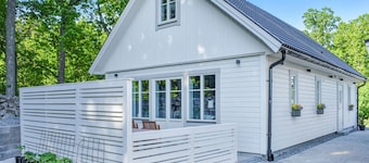 2 bedroom beautiful home in Mörrum
