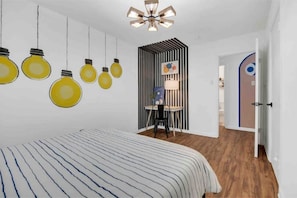 4 chambres, bureau, fer et planche à repasser, accès au Wi-Fi (inclus)