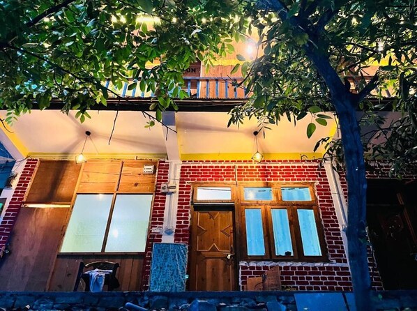 Terrain de l’hébergement 