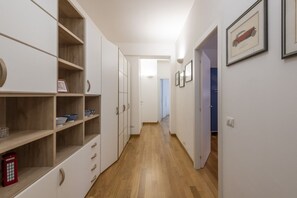 Interior - BnButler - Strigelli, 13 (Milano)