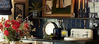 HORSE LODGING! Private Guesthouse + Vintage Airstream - covered stalls/ turnouts