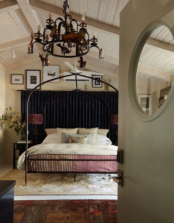 2 chambres, fer et planche à repasser, Wi-Fi, literie fournie