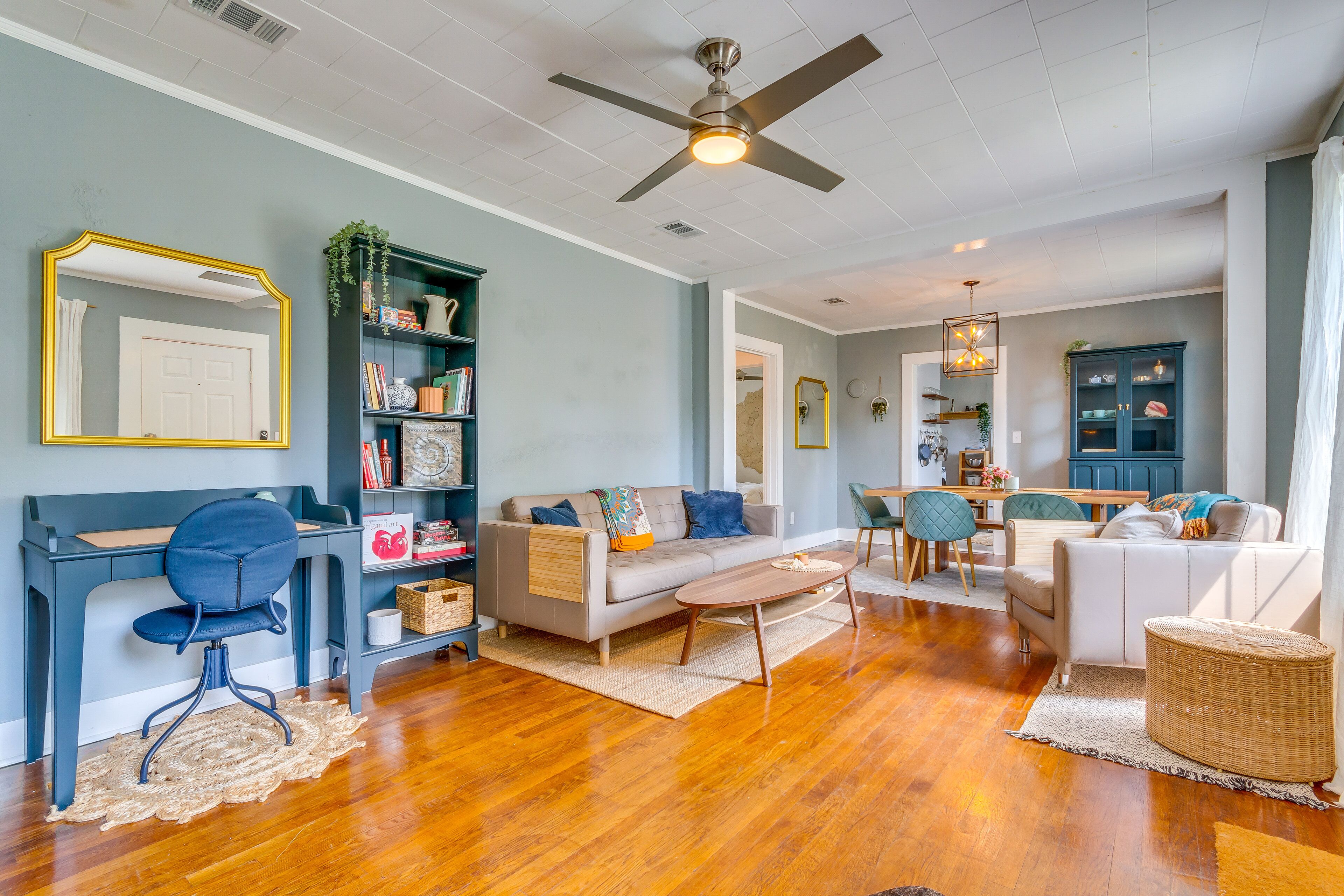 Downtown Pensacola Vacation Rental w/ Deck & Grill