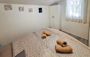 1 غرفة نوم وواي فاي مجانًا وملاءات أسرّة