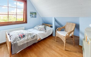 4 bedrooms, free WiFi, bed sheets