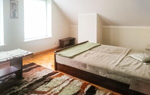 4 bedrooms, free WiFi
