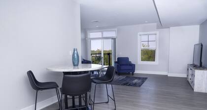 410 Canandaigua Lake 2 Bedroom Condo