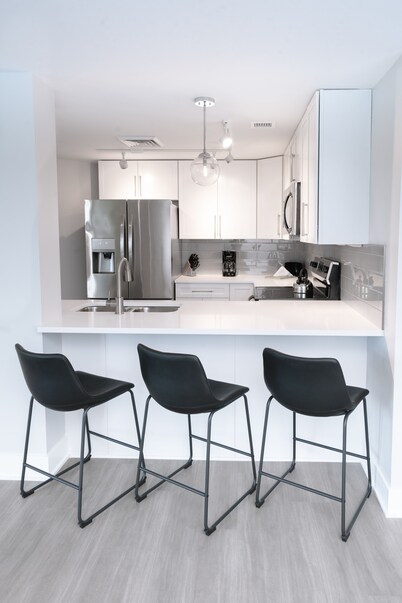 410 Canandaigua Lake 2 Bedroom Condo