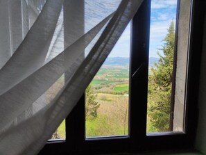 Interior - Artists' House - Historic home with panoramic terrace. (Citerna)